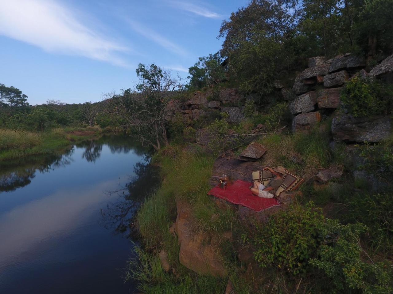 Inzalo Safari Lodge Welgevonden Game Reserve Exteriér fotografie